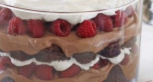 Csokis málnás tiramisu