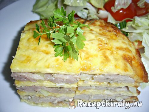 Különleges csirkés pite