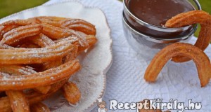 Churros csokis mártogatóssal