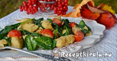 Paleo édesburgonyás gnocchi édesen és sósan