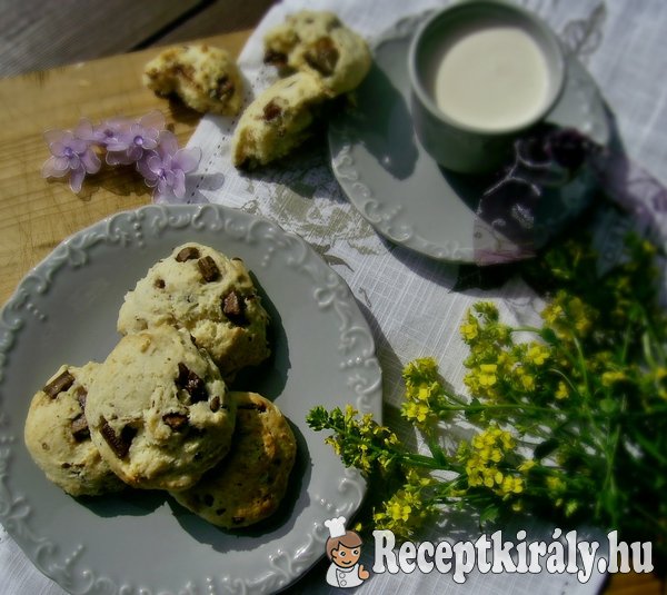 Sűrített tejes keksz csokival és dióval