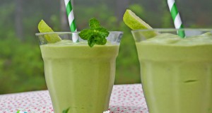 Green power detox smoothie – paleo