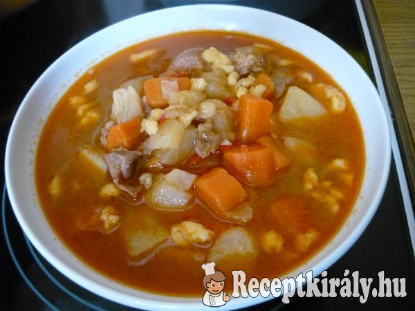 Gulyásleves Hajdula konyhájából