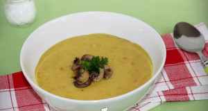 Sárgaborsó krémleves pirított gombával
