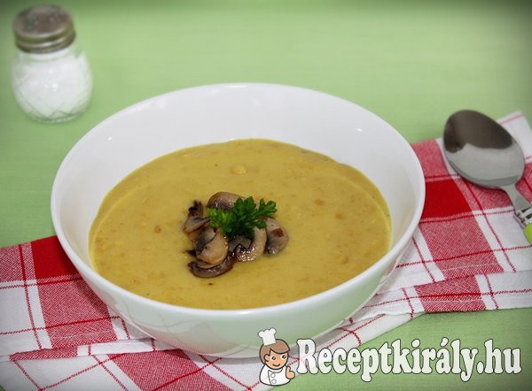 Sárgaborsó krémleves pirított gombával