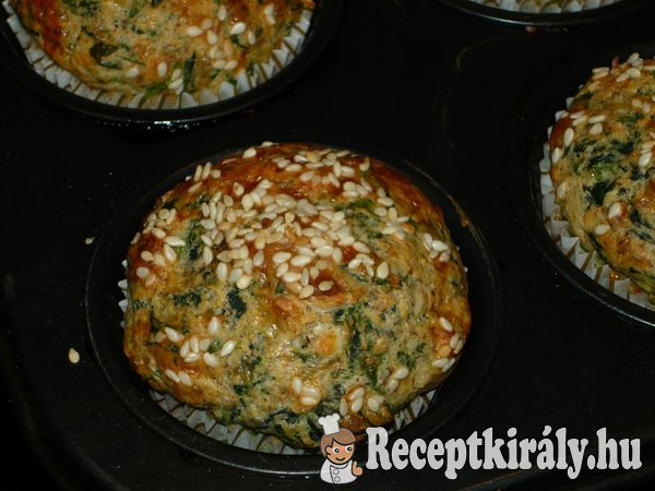Spenótos, fetasajtos muffin
