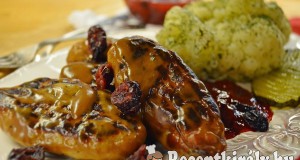 Svéd húsgolyó barna mártásban, kapros párolt karfiollal – paleo