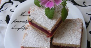 Omlós meggyes pite