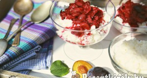 Tápióka puding meggyel-szilvával