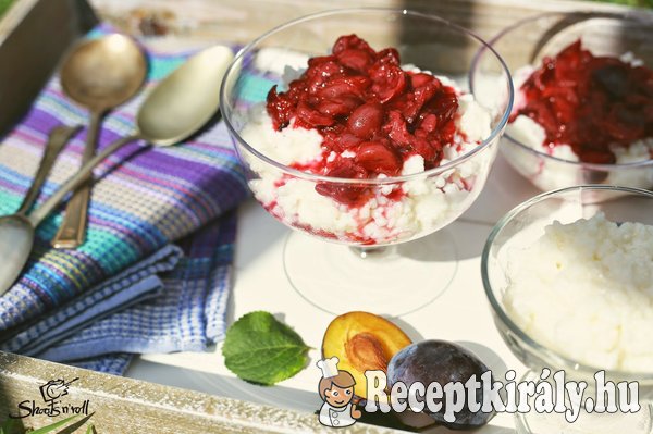 Tápióka puding meggyel-szilvával