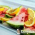 Tequlia-dinnyében felszolgálva