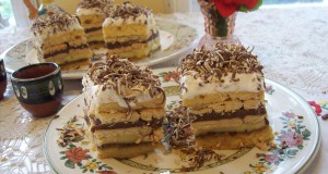Kinder Bueno süti