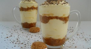 Mascarpone krémes kekszes-kávés pohárdesszert