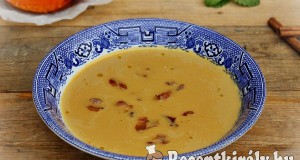 Sütőtökkrémleves ropogós baconnel