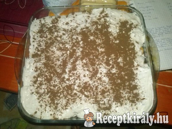 Tejszínes tiramisu
