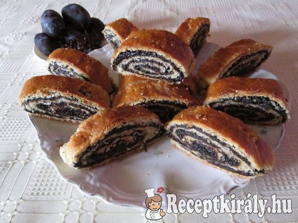 Kelesztés nélküli szilvalekváros bejgli