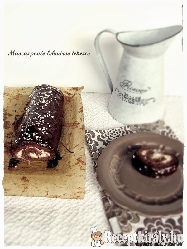 Mascarponés lekváros tekercs