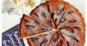 Szilvás “frangipán” torta