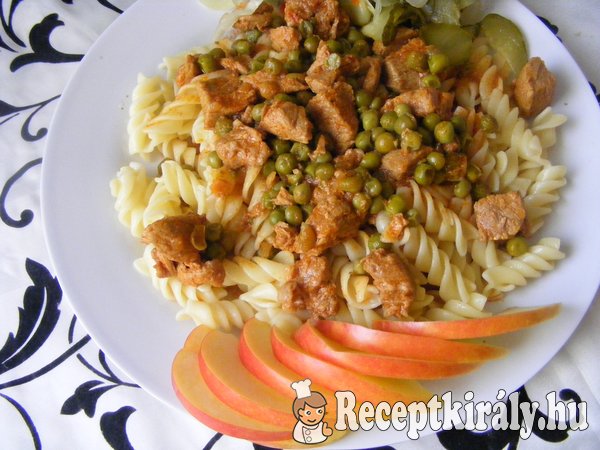 Zöldborsós pörkölt