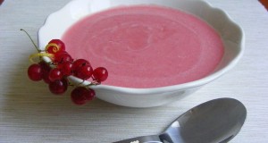 Ribizli krémleves
