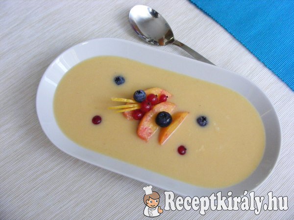 Nektarin krémleves