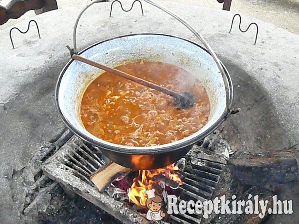 Balatoni paprikás krumpli