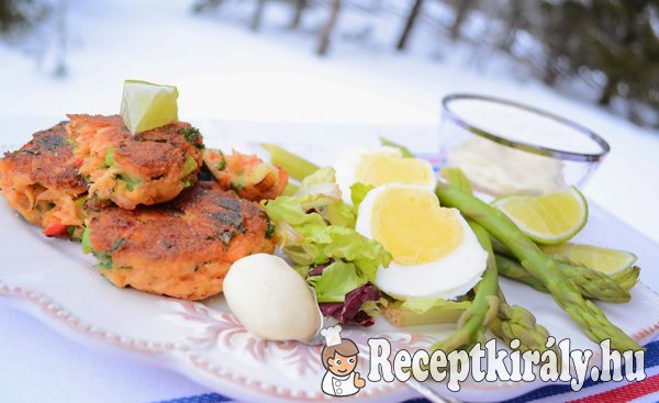 Garnélás lazac burger párolt zöldspárgával - paleo