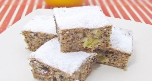 Gyümölcsös rumos kavart süti
