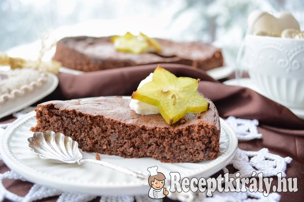 Sárgarépapürés pillekönnyű csokitorta - paleo