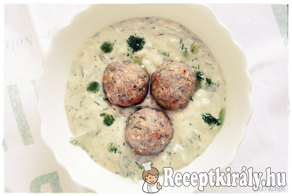 Tökfőzelék pikáns húsgolyóval