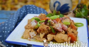 Fehérboros gombás csirkeragu