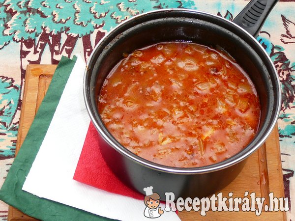 Hagymapörkölt