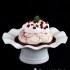 Mini Pavlova gránátalmával, tejszínhabbal