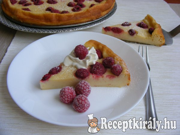 Sült, málnás sajttorta