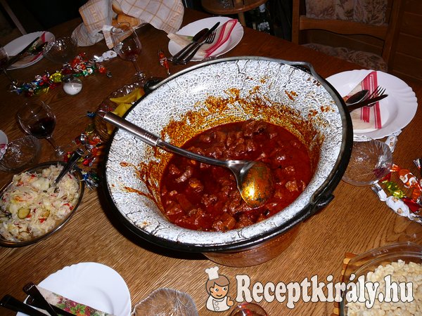 Születésnapi szarvaspörkölt