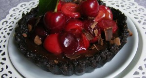 Cseresznyés-csokis mini pite sütés nélkül
