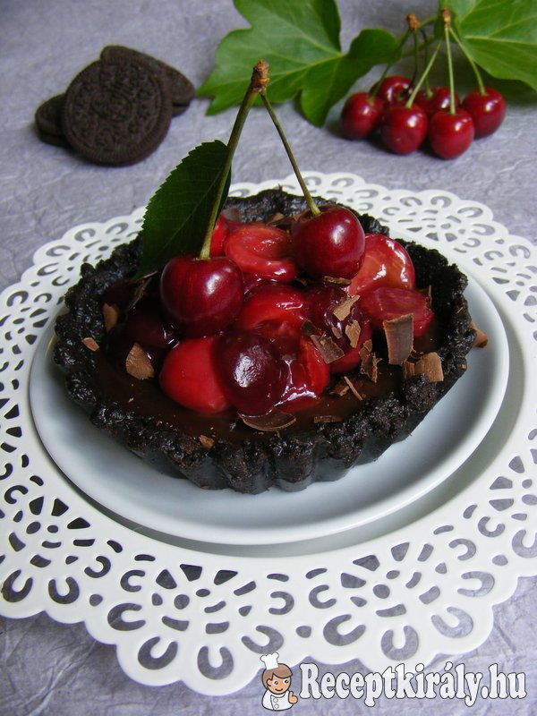 Cseresznyés-csokis mini pite sütés nélkül
