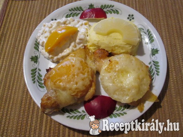 Csirkemell gyümölccsel