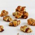 Mini croissant sajttal, baconnel