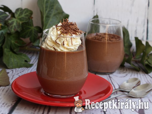 Étcsokoládés panna cotta