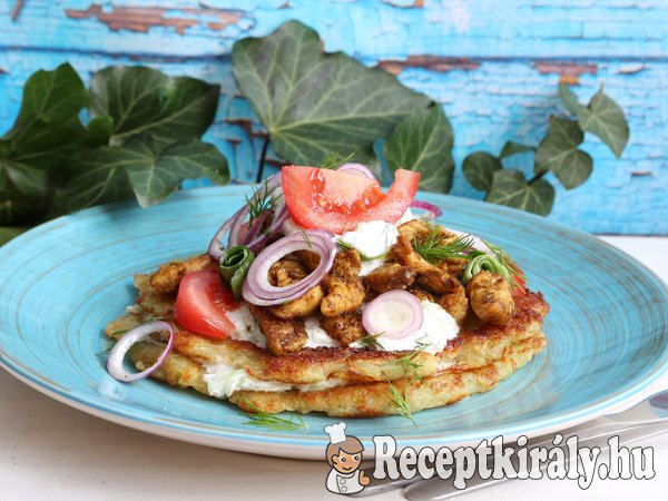 Gyros tócsnin, tzatzikivel