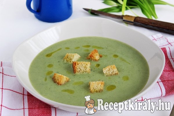 Medvehagymás krumplikrémleves