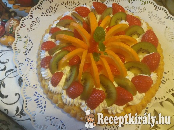 Gyümölcs torta Marcsi konyhájából