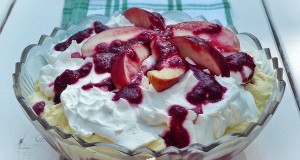 Réteges Peach Melba krém