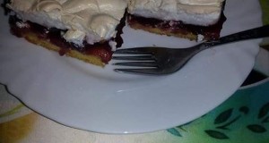 Habos-Meggyes kocka