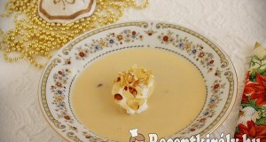 Borleves mandulás-habgaluskával