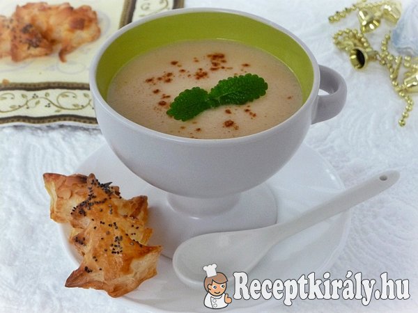 Fahéjas almakrémleves