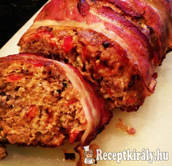 Baconbe tekert fasírt rolád