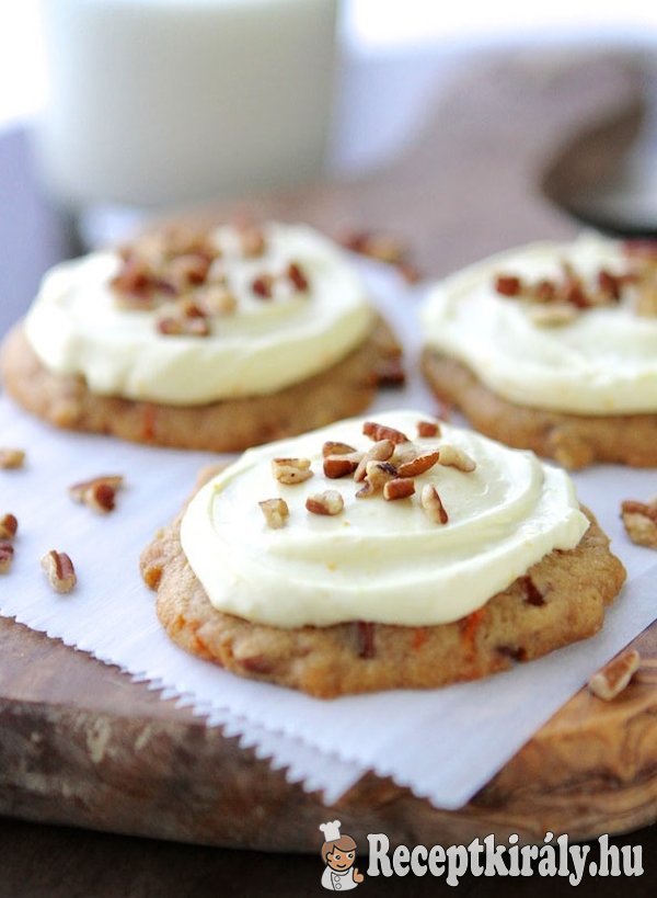 Sárgarépás-diós cookie