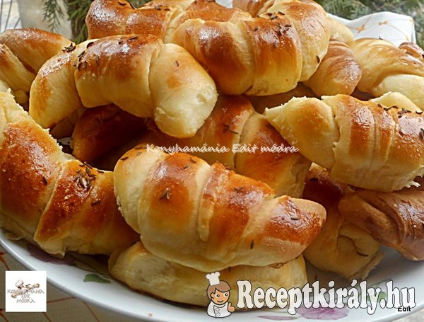 Köménymagos sós kifli